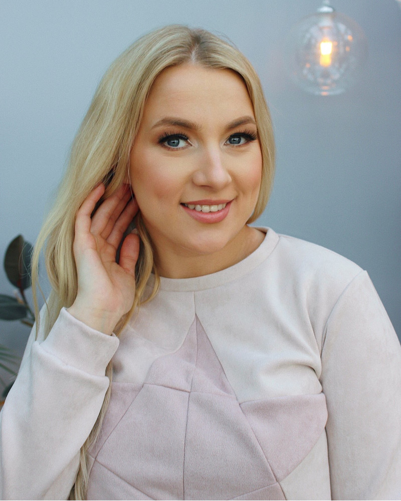 BLUSH STAR SWEATSHIRT SUEDE PASTEL
