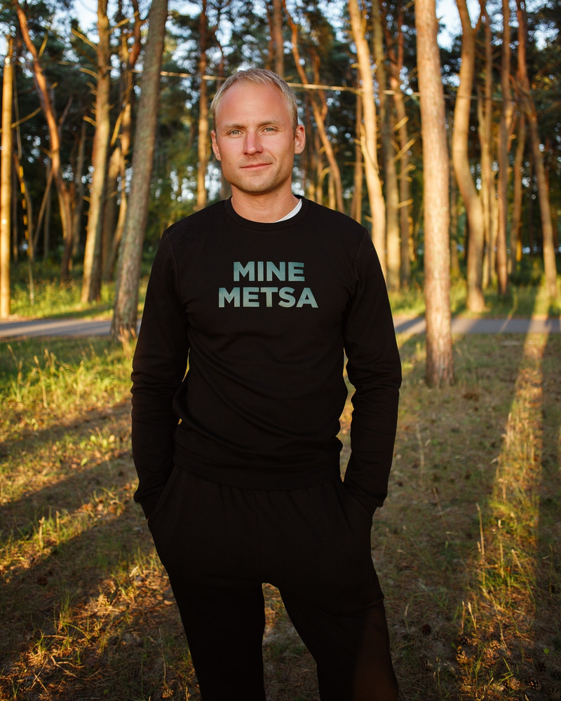 MINE METSA SWEATSHIRT BLACK