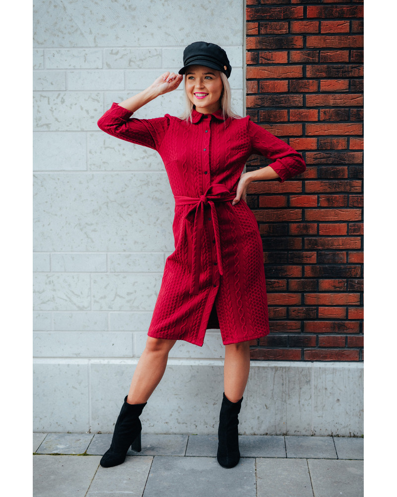 RED BOYFRIEND KNIT DRESS