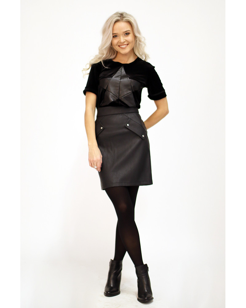 BLACK STAR BLACK VELVET T-SHIRT