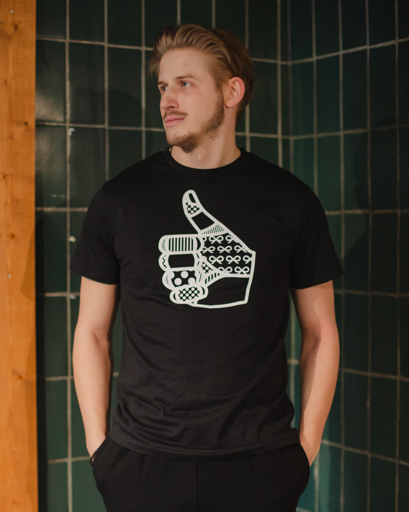 OK UNISEX T-SHIRT BLACK