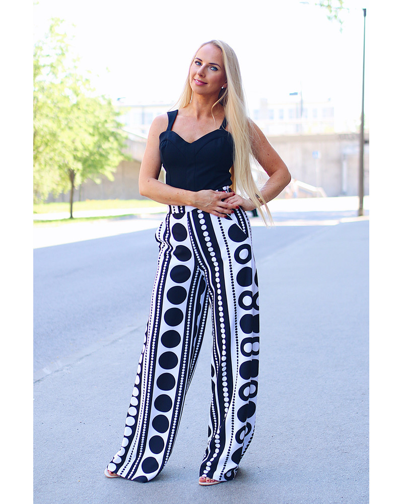 BLACK FLOWER BOMB TOP
