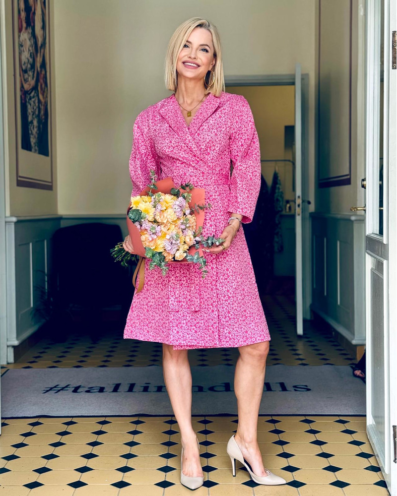 JACQUARD SKY MIDI DRESS FUCHSIA