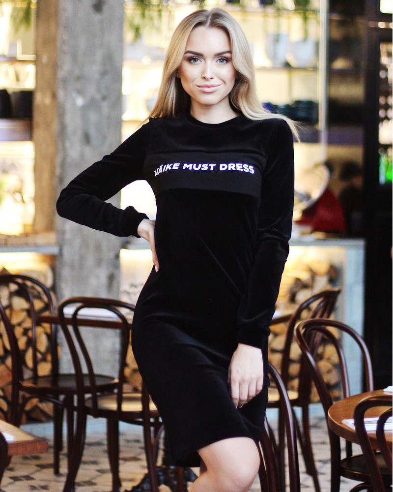 VÄIKE MUST LONG SLEEVE DRESS VELVET BLACK