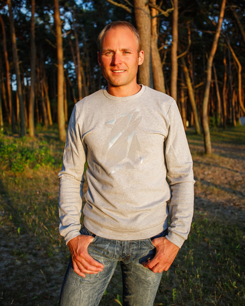 WOLF SWEATSHIRT LIGHT GREY