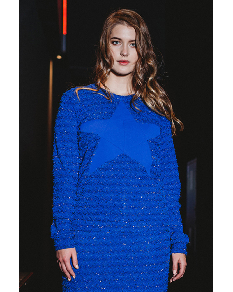 BLUE STAR BLUE KNIT SWEATER