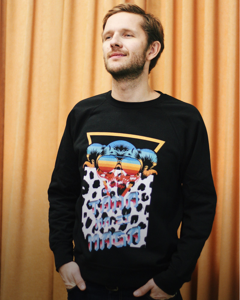 TÄNA ME EI MAGA MEN SWEATSHIRT BLACK
