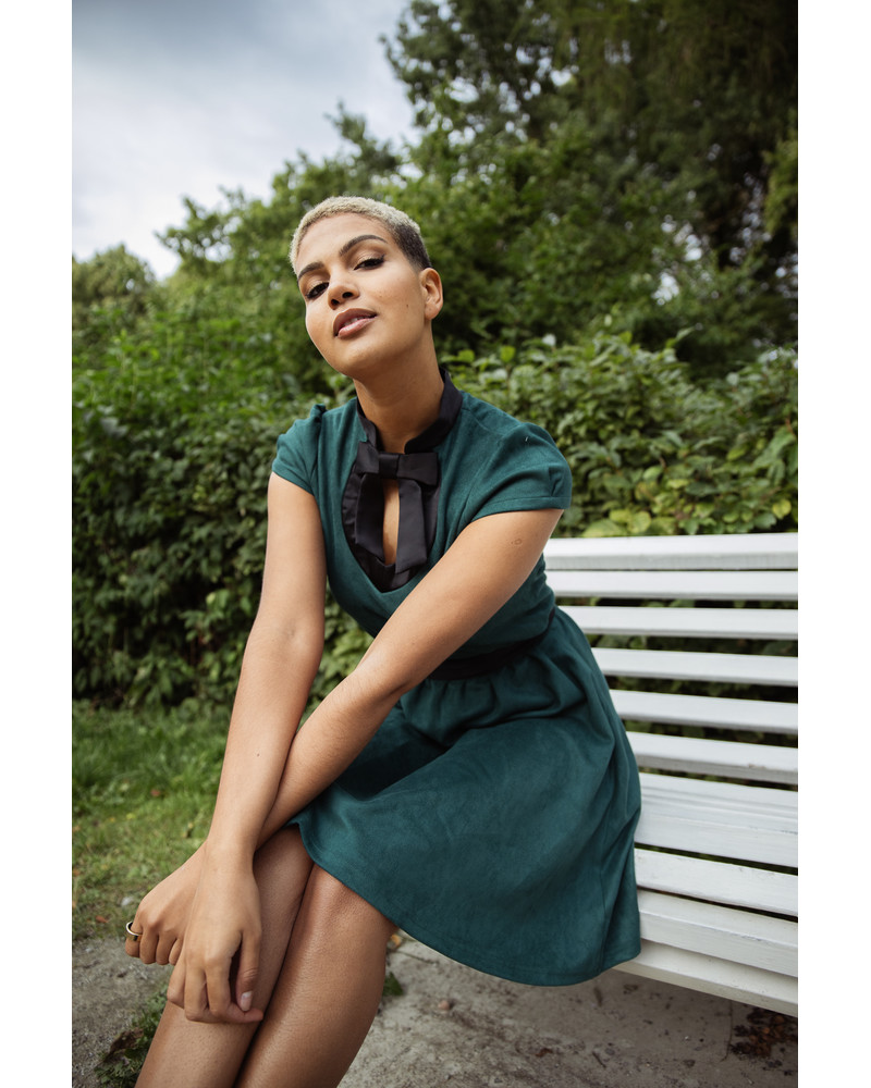 DOLLABLE DRESS SUEDE GREEN