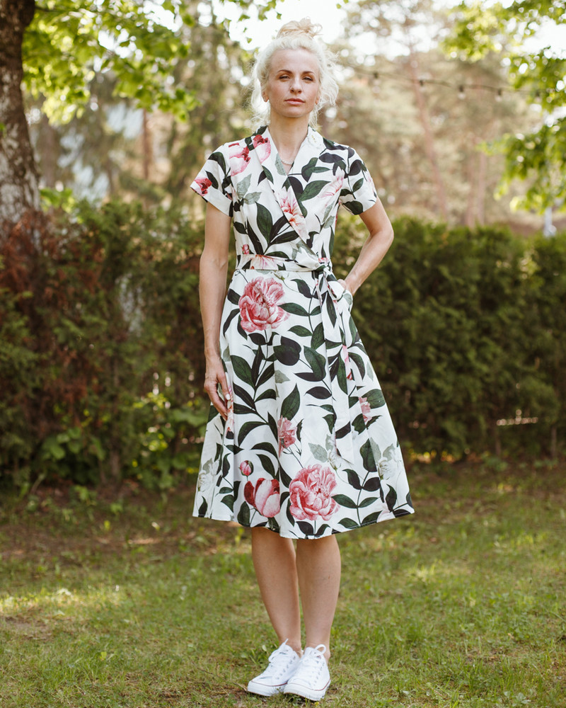 SUMMER MOON MOON MIDI DRESS PINK PEONY WHITE