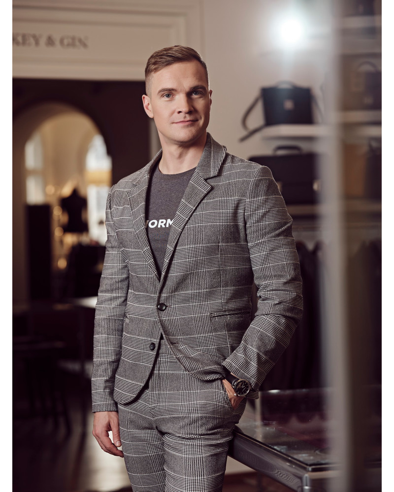 GREY SQUARED JACKET