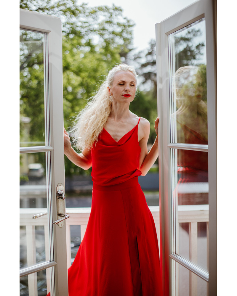 SILKY TOP RED