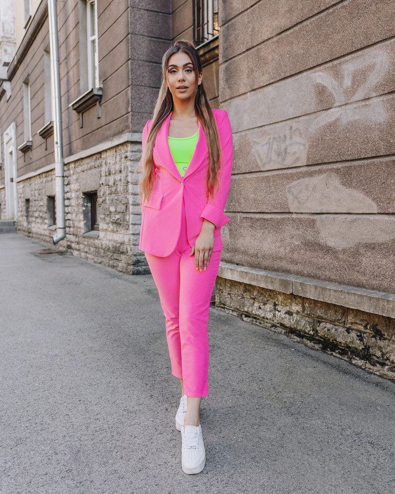 ELEGANT JACKET NEON PINK