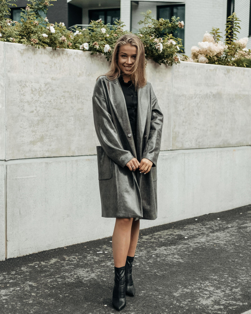 SNAKE LEATHER COAT DARK GREEN