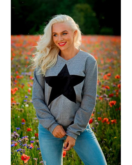 BLACK STAR GREY SWEATER