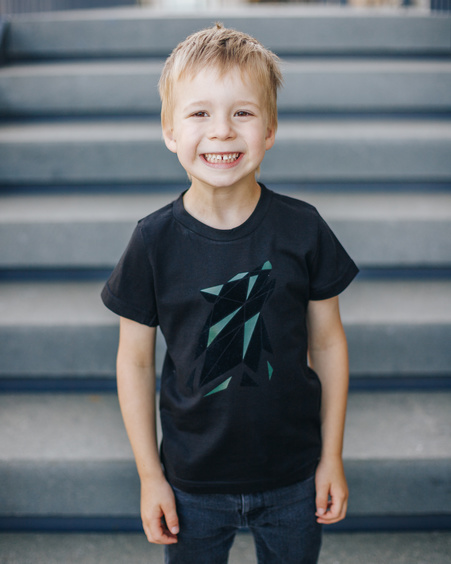 ABSTRACT WOLF KIDS T-SHIRT BLACK