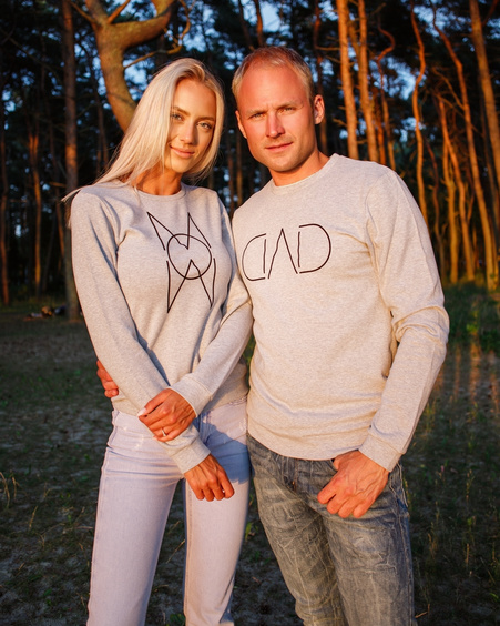 MOM SWEATSHIRT LIGHT GREY